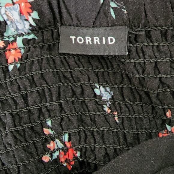 TORRID floral cottage smocked dress plus size 4X - Picture 5 of 6